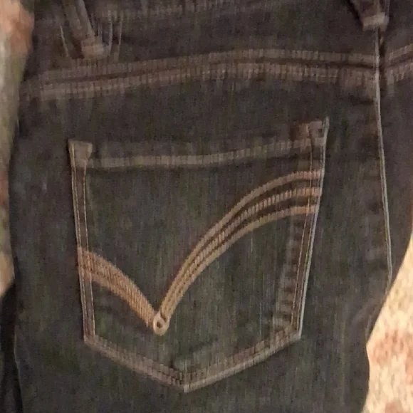 Democracy High Rise Jeans - Picture 4 of 5